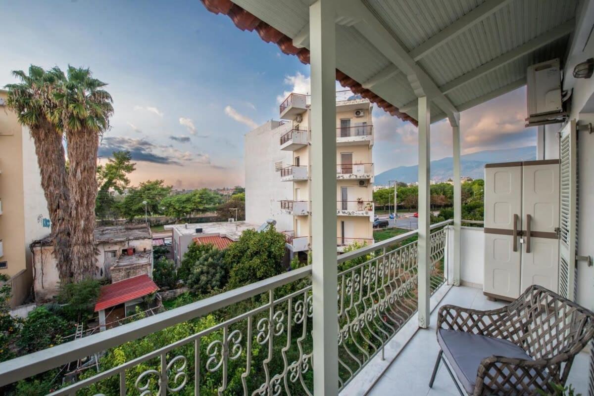 Dolce Favola Nomad Casa - Kalamata'S City Getaway Dış mekan fotoğraf